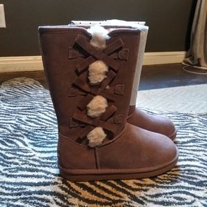 Koolaburra UGG Victoria boots